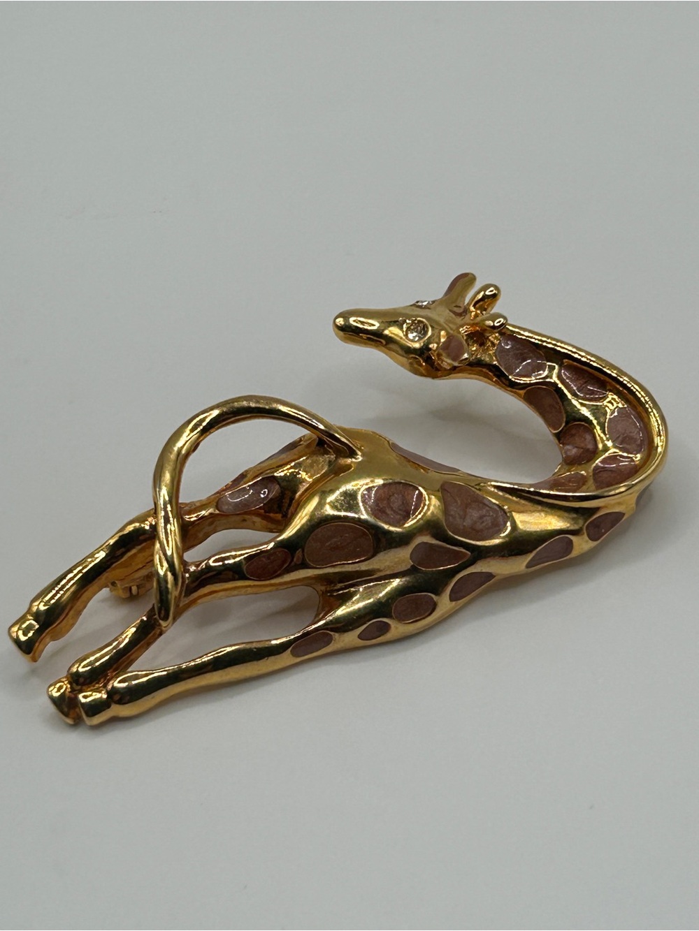 Gold Giraffe Brooch with Brown Enamel Crystal Accents - Picture 6 of 11